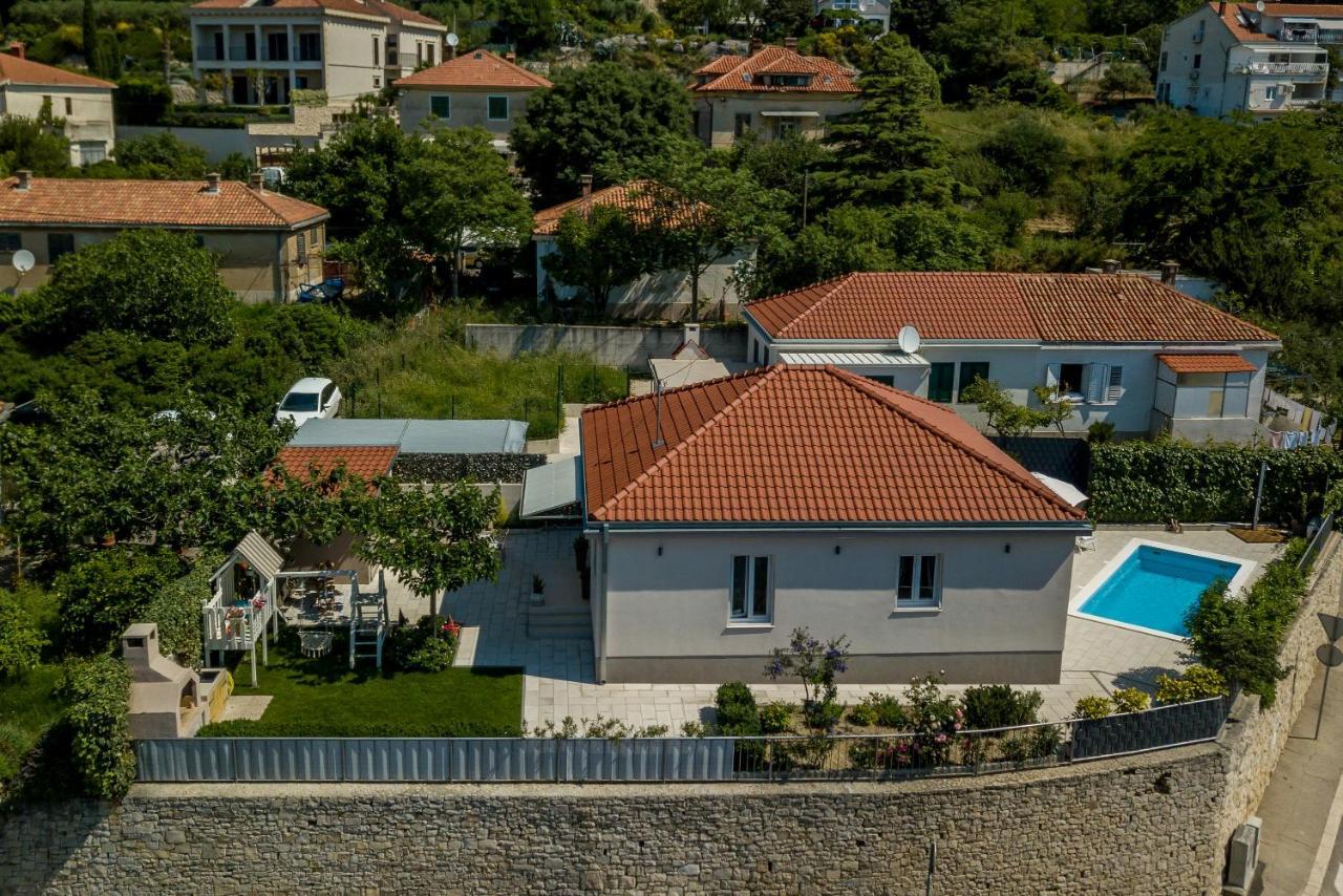 Villa Katess With Heated Pool Сплит Екстериор снимка